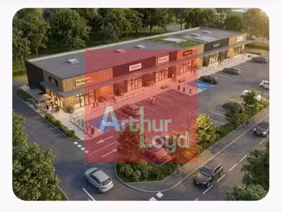 Local commercial de 2100m² à vendre à Marmande