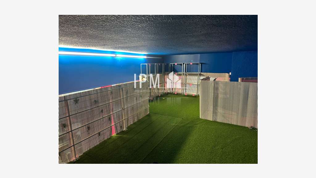 A vendre local commercial 110m² Marseille 11e