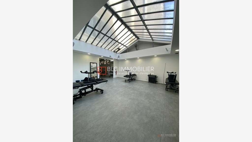 LOCAL COMMERCIAL A VENDRE 232 m² 13001 MARSEILLE