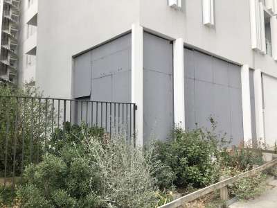 Local en angle à vendre à Marseille Joliette 2EME