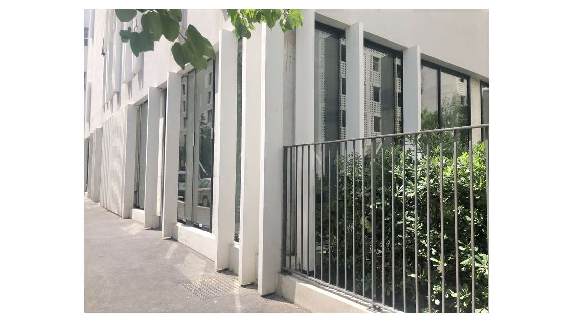 Local d'angle 62m² à vendre Marseille 2e Joliette