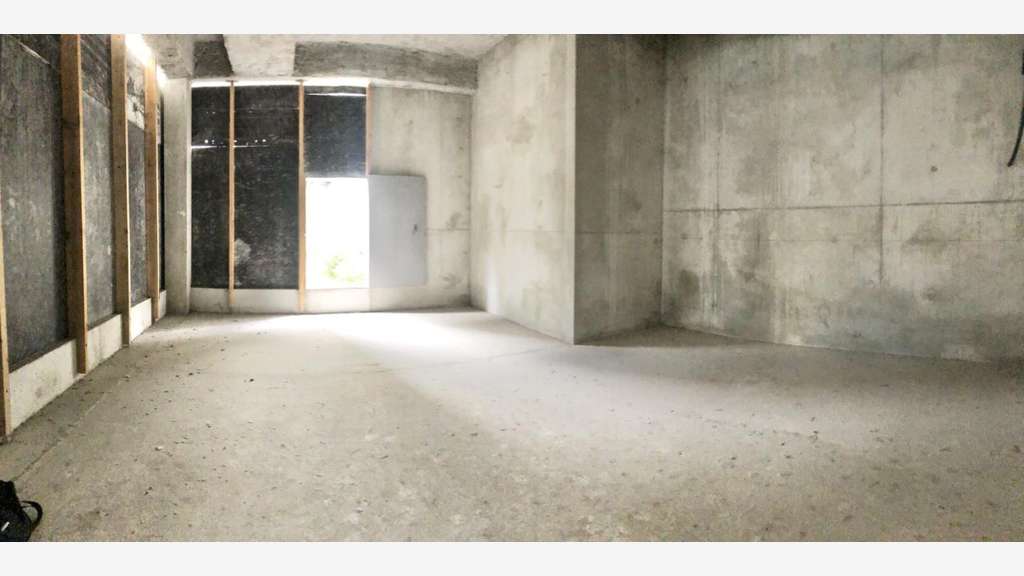 Vente local de 55,90m² accès PMR à Marseille 13002