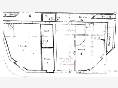 A vendre murs commerciaux 127m² à Marseille 4