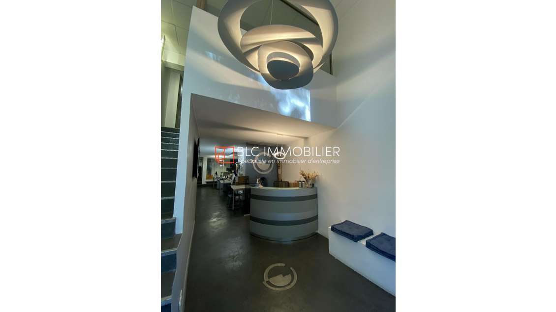 Local commercial à vendre 160m² Marseille Baille