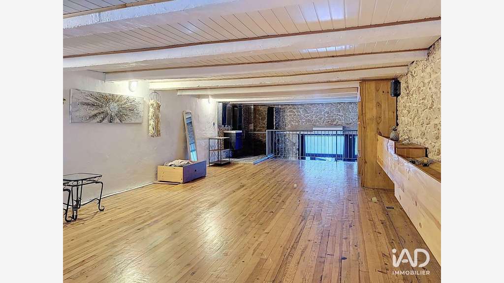 Vente local commercial 107m² à Marseille Vauban 