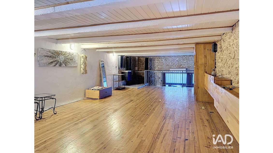 Vente local commercial 107m² à Marseille Vauban 