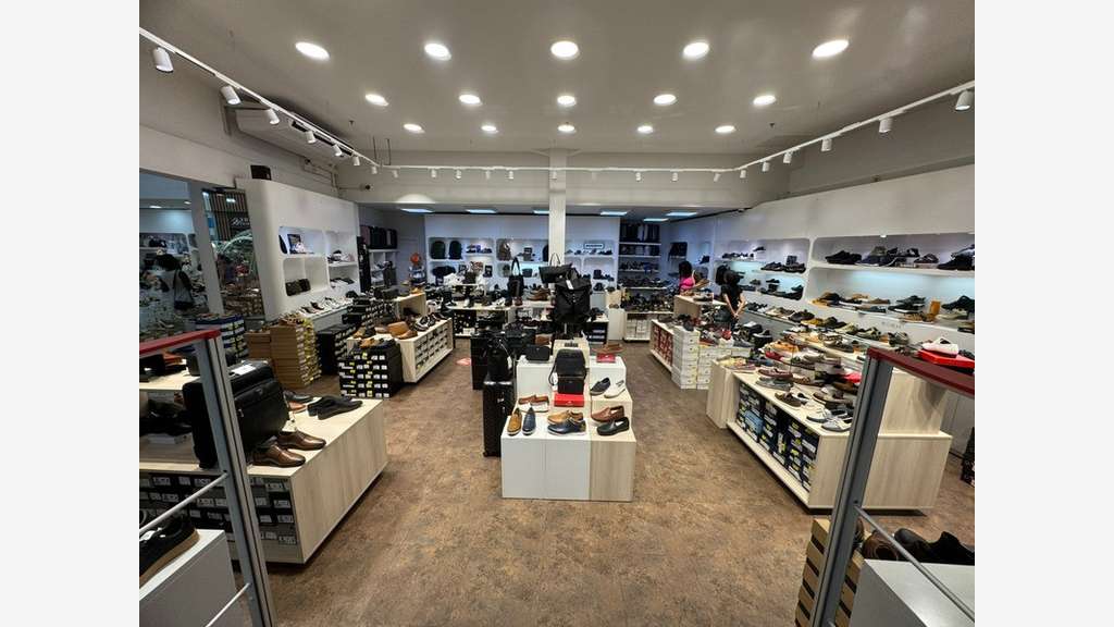 Investissement local en galerie à Matoury