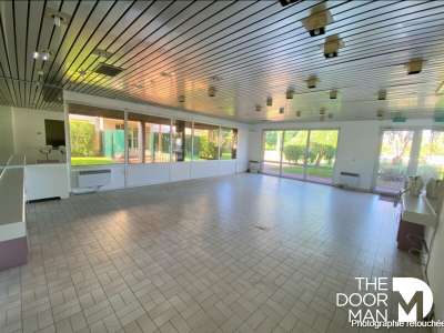 Vente Locaux commerciaux - Boutiques à Maurepas