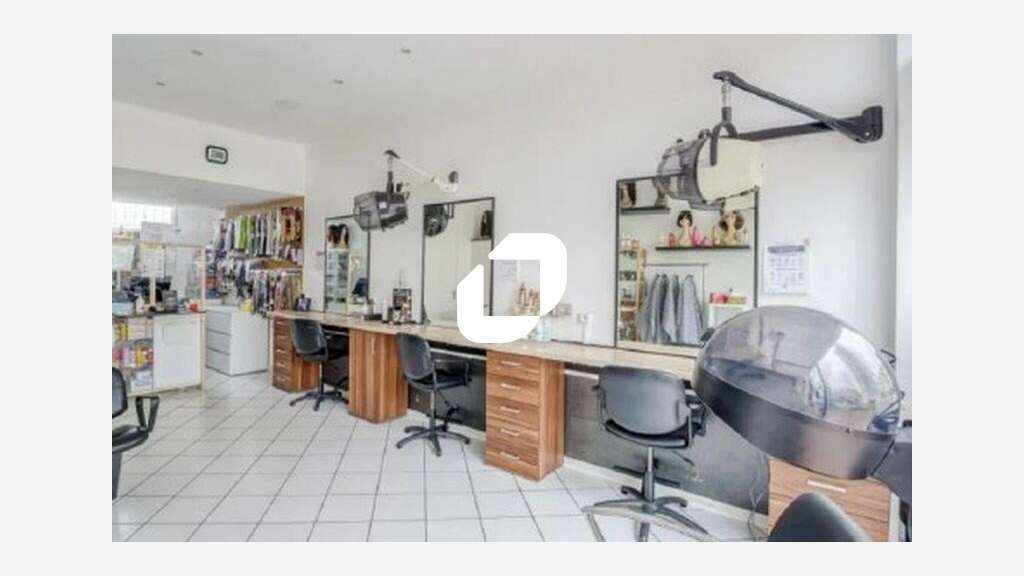 Vente Local commercial 31m² Maurepas