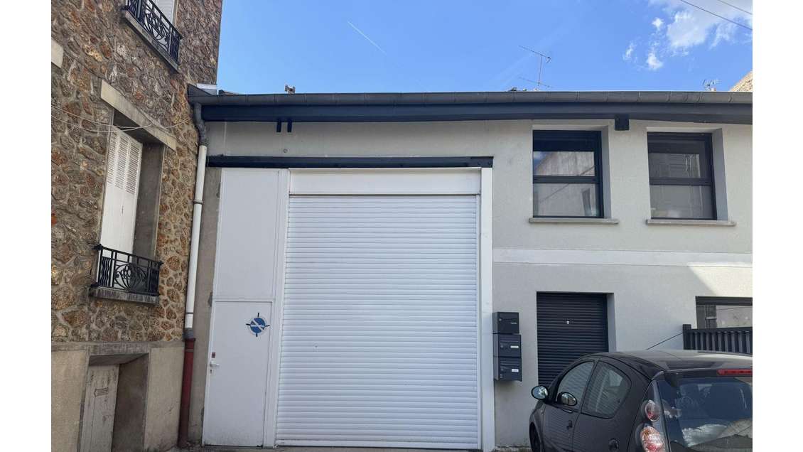 Vente murs commerciaux 300m² à Meaux Marché