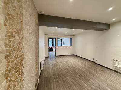 AV murs commerciaux 33m² à Meaux secteur attractif