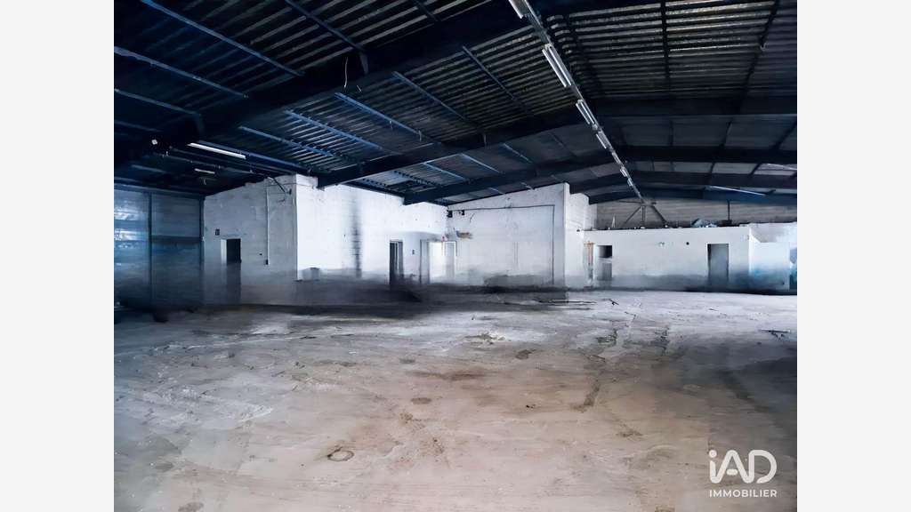 Local commercial à Meaux