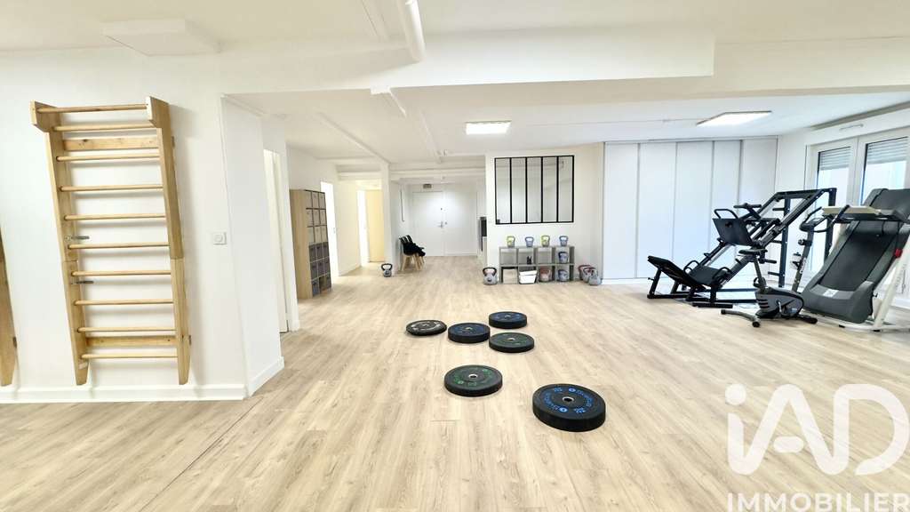 Vente local commercial 154m² à Melun