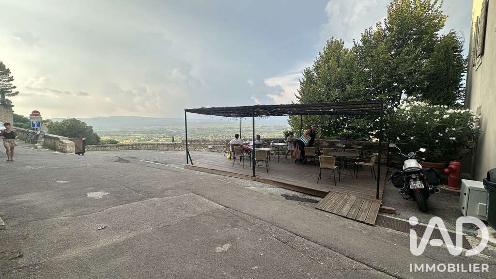 Cède local commercial de 49m² + cave à Ménerbes