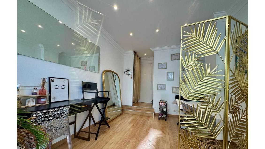 Vente droit au bail 18m² en centre-ville de Menton