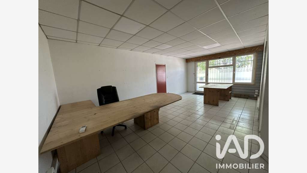 Local commercial à Mercuès