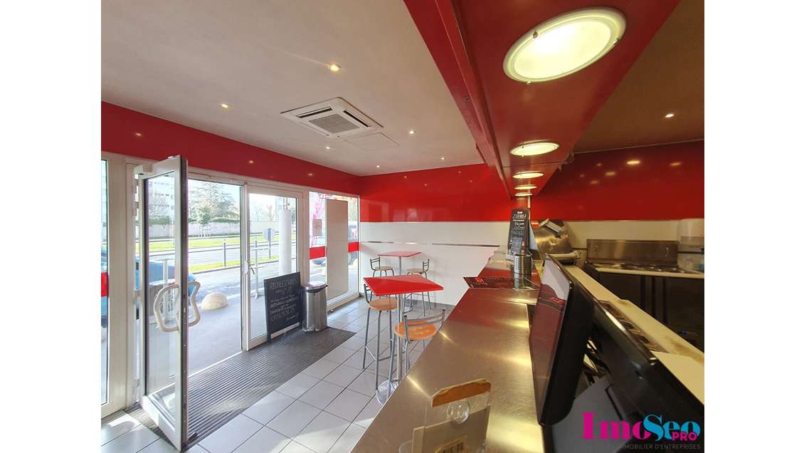 Vente local commercial loué à Bordeaux Métropole