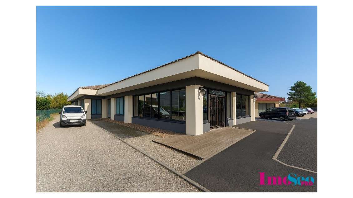 Murs 196m² avec parking à vendre à Mérignac