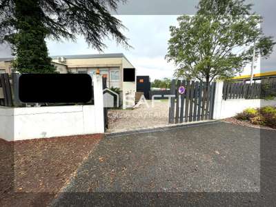 Murs commerciaux 82m² à Mérignac Parc l'Hippodrome