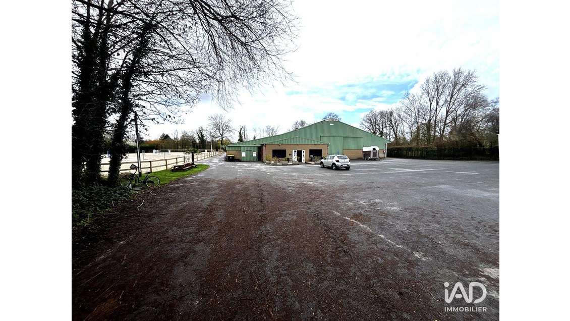 Local commercial à Mérignies