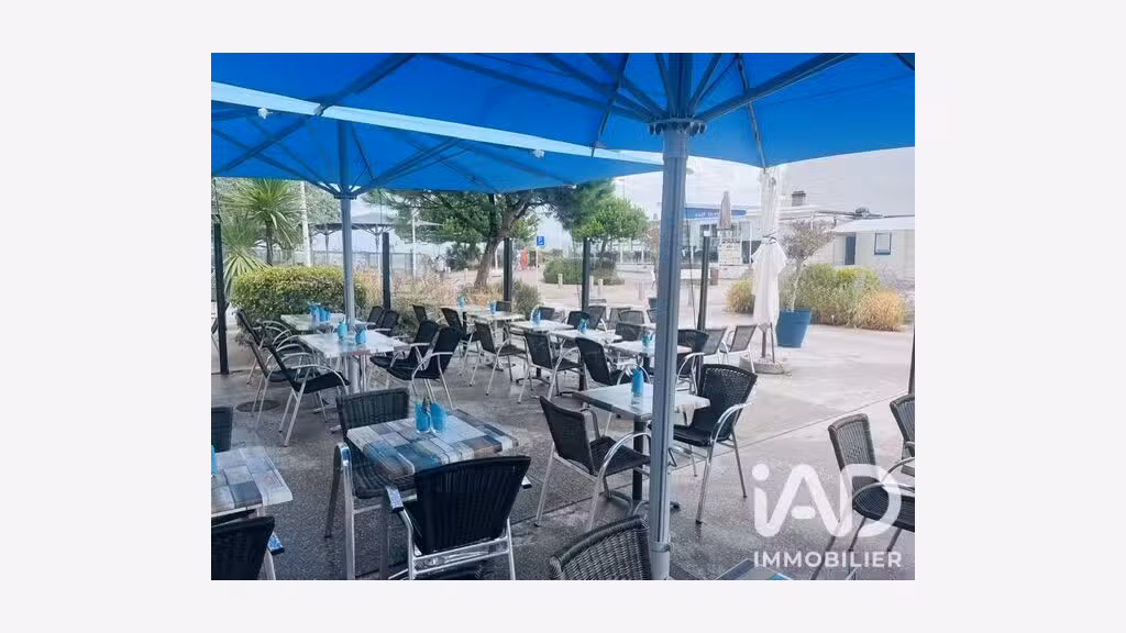 Vente local cial 60m² à Merville-Franceville-Plage