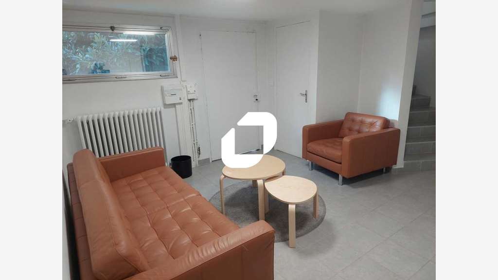 Vente Local commercial 93m² Meudon