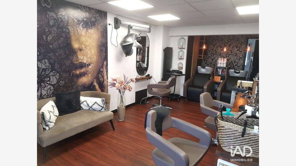 Vente local commercial 47m² à Milizac centre