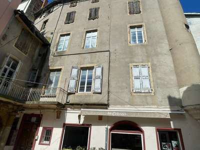 Immeuble avec local commercial