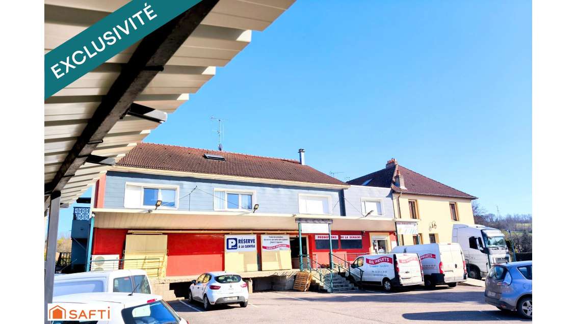 Vente vaste local commercial 293m² à Mirecourt