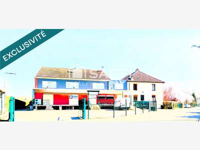 Vente vaste local commercial 293m² à Mirecourt