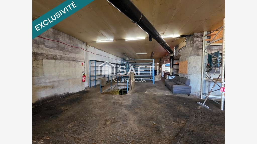 Vente bâtiment commercial 616m² à Mirecourt centre