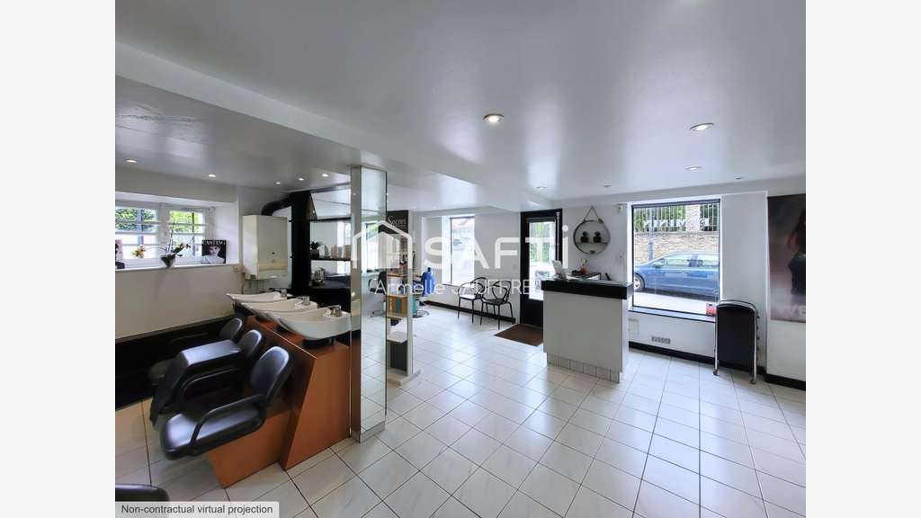 Superbe local commercial et son salon de coiffure