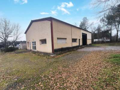 Vente local polyvalent de 250m² à Mont-de-Marsan