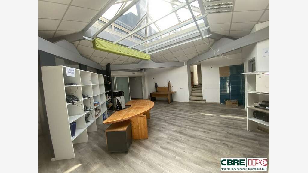 AV local commercial 202m² centre Mont de Marsan