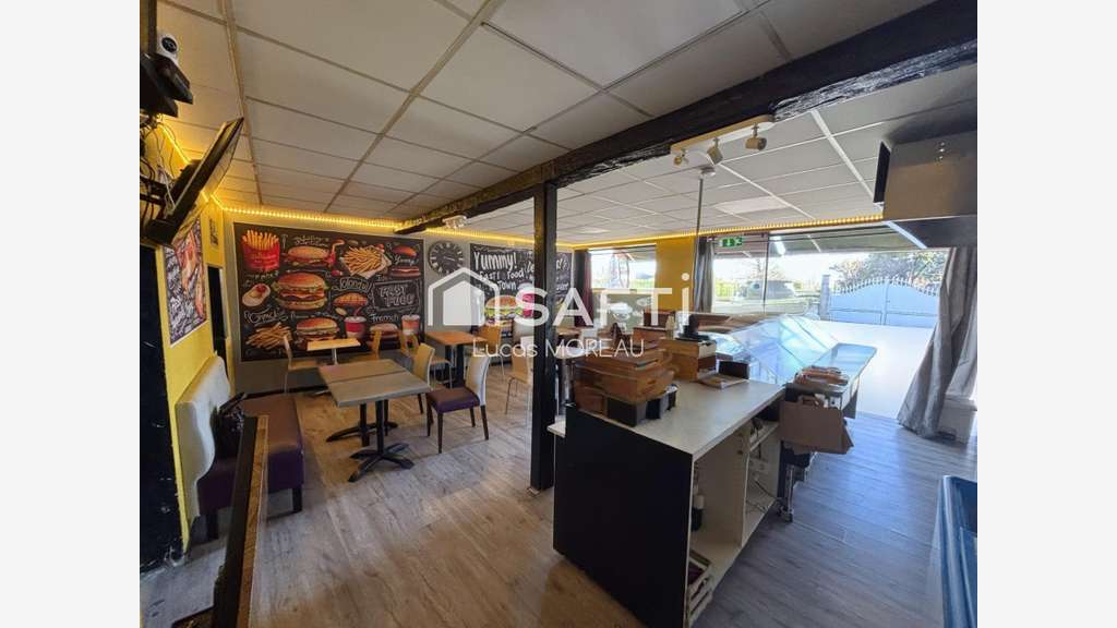 Immeuble de rapport de 2 locaux et un plateau R+1