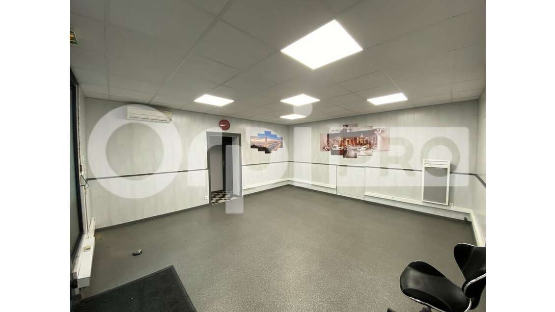 Vente local 57m² sur avenue à Montauban centre