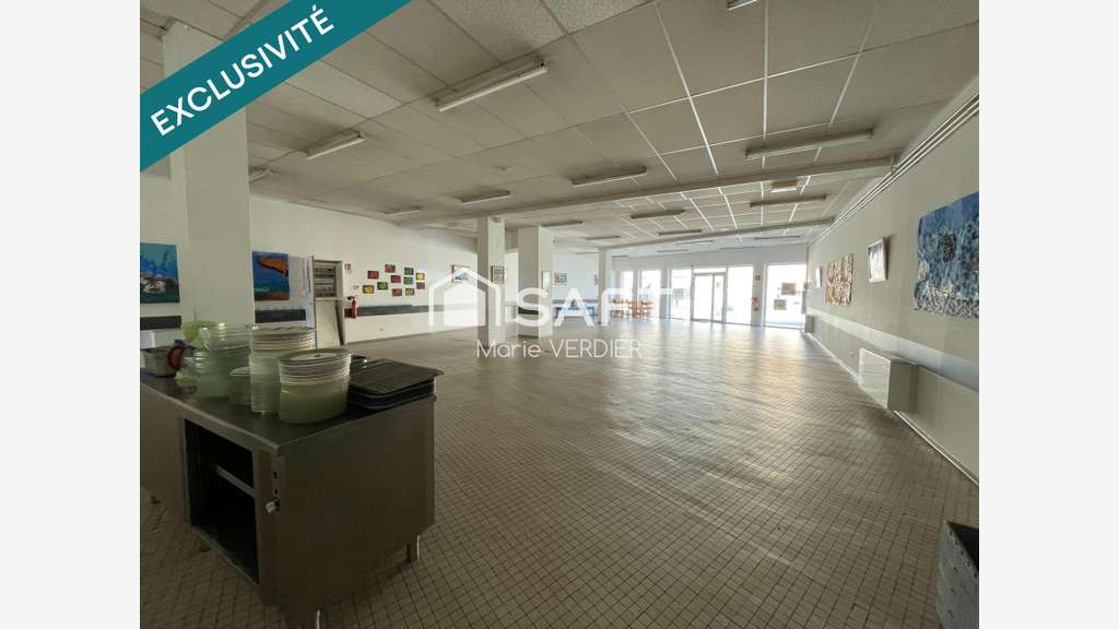 Local commercial de 266 m2 au cœur de Montbazens