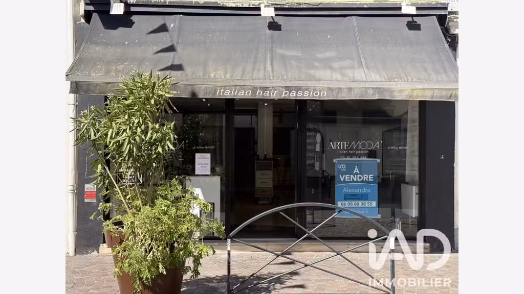 Vente local commercial de 74m² à Montbéliard