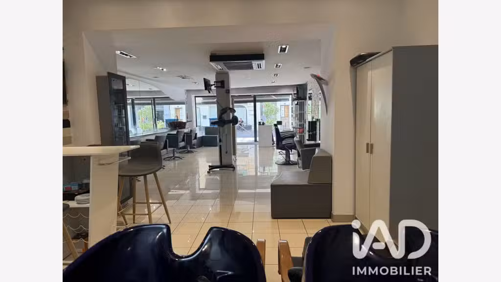 Vente local commercial de 74m² à Montbéliard