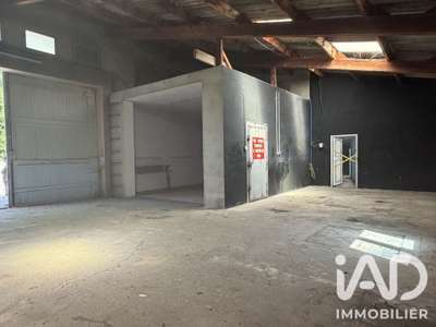 Vente local commercial 180m² à Montélimar