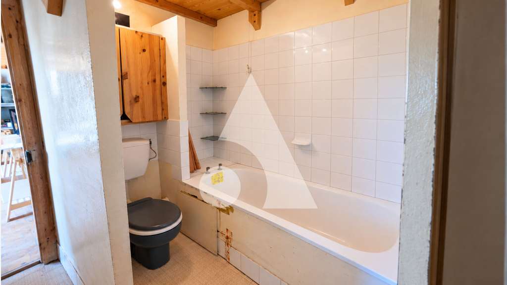 Vente murs commerciaux 75m² à Montferrier sur Lez