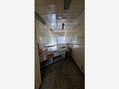 Local 112m² à vendre à Montigny-lès-Metz