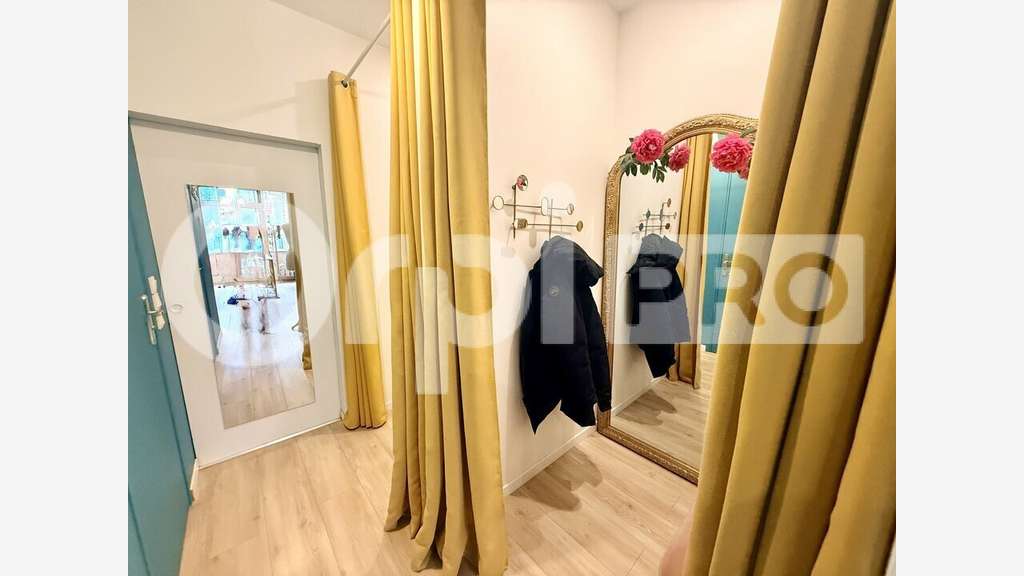 Vente local commercial rénové 45m² à Montivilliers