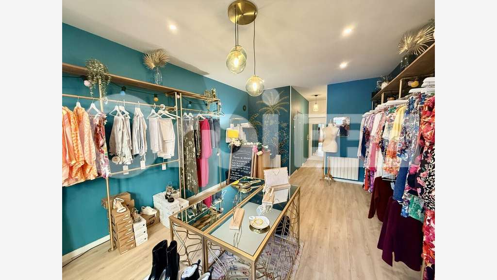 Vente local commercial rénové 45m² à Montivilliers