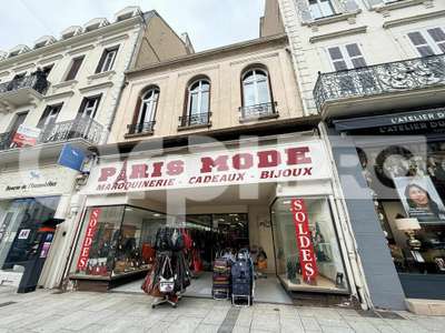 Vente Locaux commerciaux - Boutiques à Montluçon