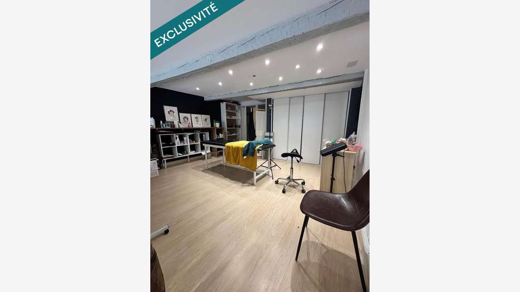 Local commercial 56m² avec vitrine, climatisé