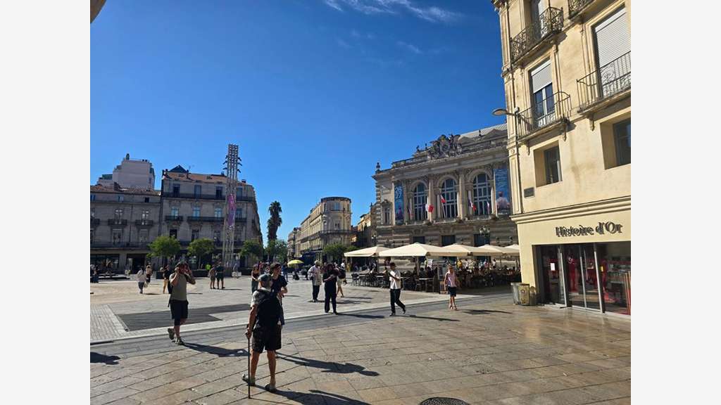 MONTPELLIER - MURS COMMERCIAUX LOUES, LOCAL 92