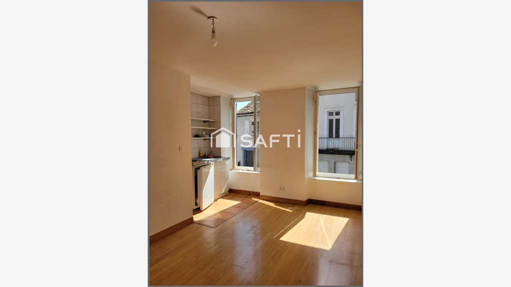 Immeuble à fort potentiel et local à Montréjeau 