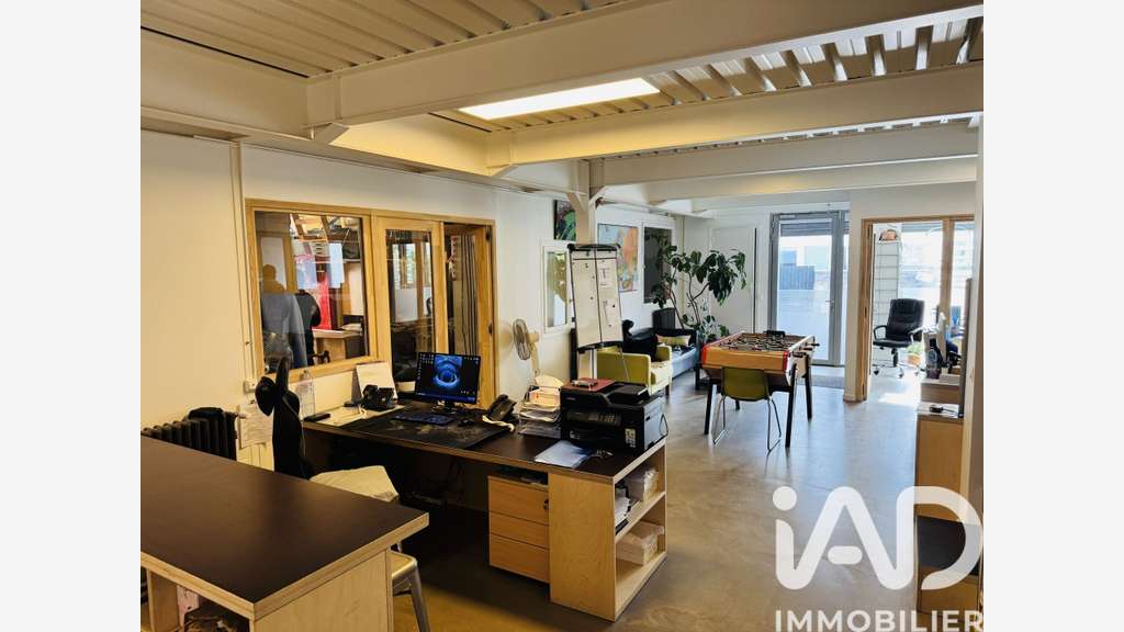 Vente local commercial bureaux 120m² à Montreuil