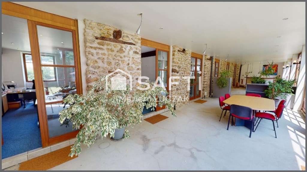 Vente ancienne tuilerie 265m² à Morainvilliers